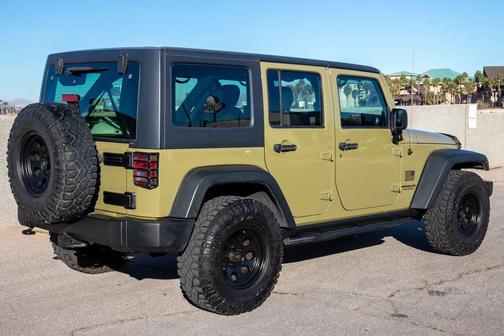 2013 Jeep Wrangler Unlimited Sport