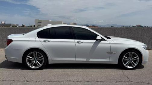2015 BMW 740 740i Sedan 4D