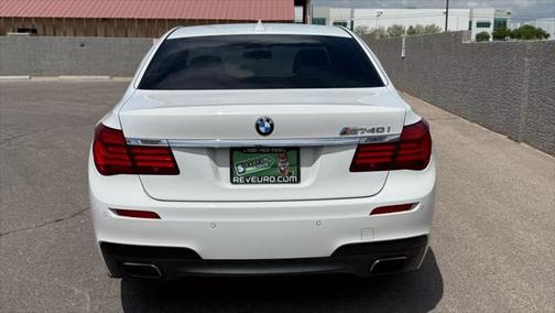 2015 BMW 740 740i Sedan 4D