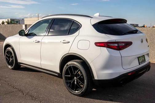 2019 Alfa Romeo Stelvio Ti Sport