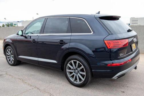 2017 Audi Q7 3.0T Premium