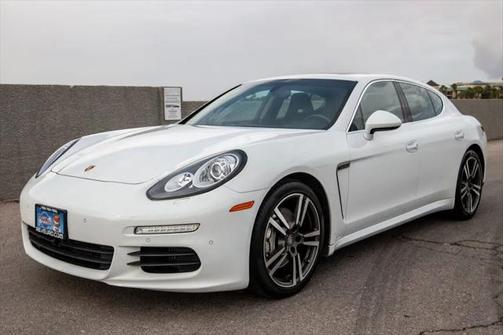 2014 Porsche Panamera 4