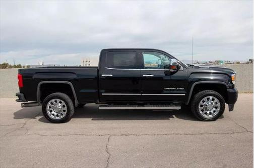 2018 GMC Sierra 2500 Denali