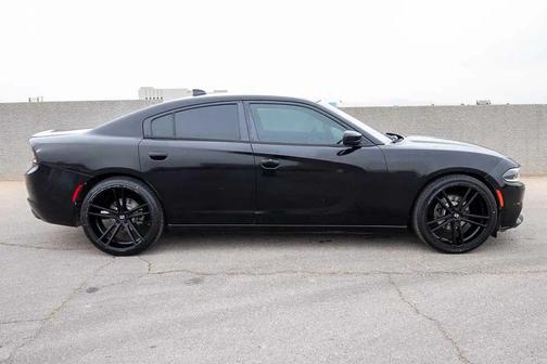2016 Dodge Charger SXT