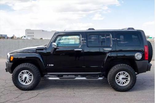 2006 Hummer H3 Base