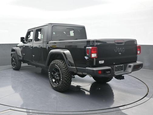 2024 Jeep Gladiator Sport