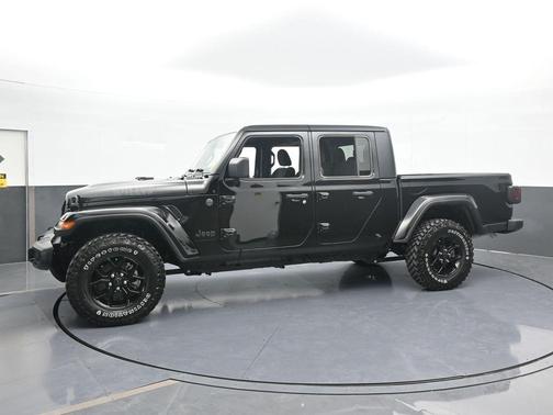 2024 Jeep Gladiator Sport