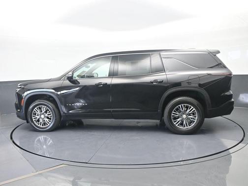 Mosaic Black Metallic 2024 Chevrolet Traverse LS