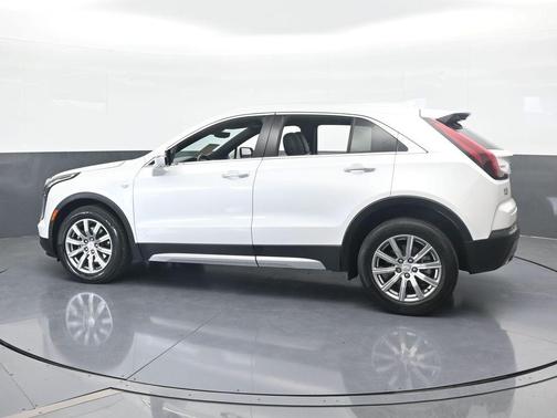 2022 Cadillac XT4 Premium Luxury