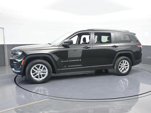 2021 Jeep Grand Cherokee L Laredo