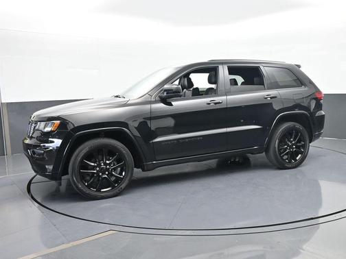 2020 Jeep Grand Cherokee Altitude