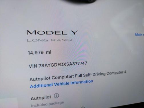 2025 Tesla Model Y Long Range