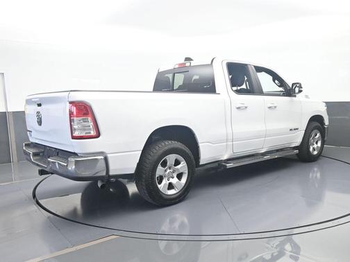 Bright White Clearcoat 2022 RAM 1500 Big Horn