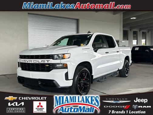 Summit White 2022 Chevrolet Silverado 1500 Limited Custom