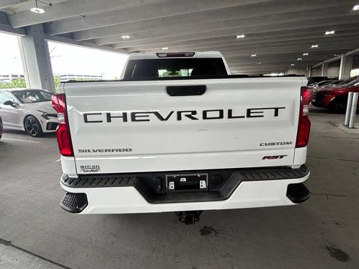 Summit White 2022 Chevrolet Silverado 1500 Limited Custom