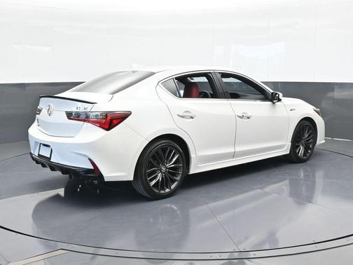 2021 Acura ILX TECHNOLOGY&A-SPEC PACKAGES
