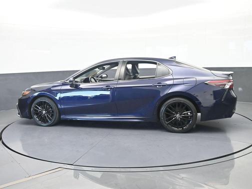 Midnight Black Metallic 2021 Toyota Camry XSE