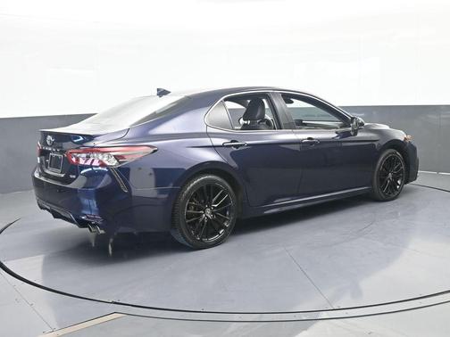 Midnight Black Metallic 2021 Toyota Camry XSE