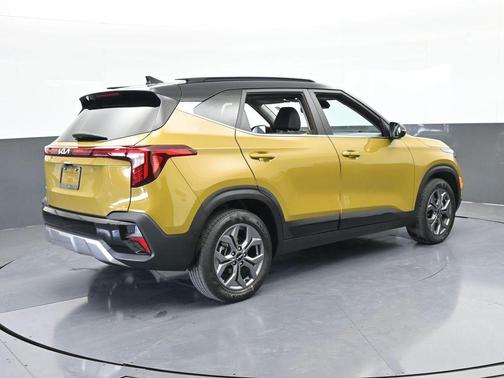 2024 Kia Seltos S