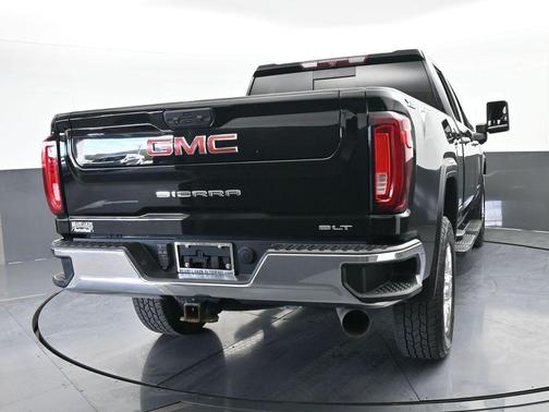 2021 GMC Sierra 2500 SLT
