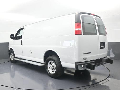 2024 Chevrolet Express 2500 Work Van