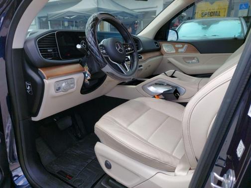 Blue 2022 Mercedes-Benz GLE 350 Base