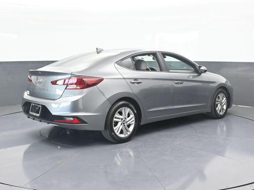2019 Hyundai ELANTRA Value Edition