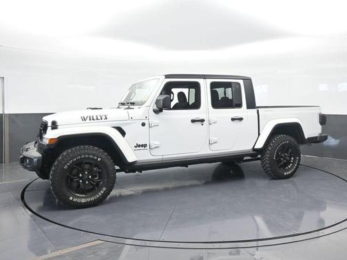 2024 Jeep Gladiator Sport