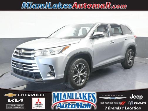 2019 Toyota Highlander LE