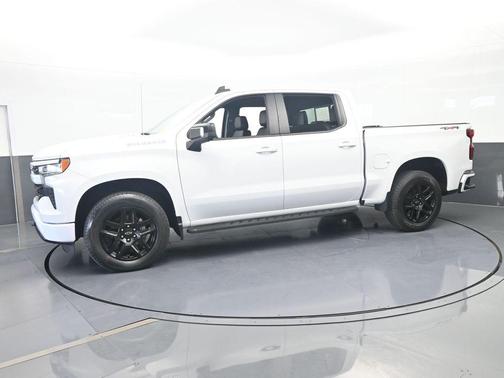 Summit White 2023 Chevrolet Silverado 1500 RST