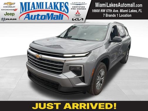 2025 Chevrolet Traverse LT