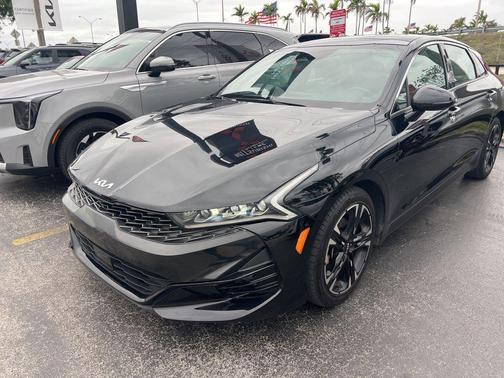 2022 Kia K5 GT-Line