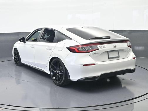 White 2023 Honda Civic Sport