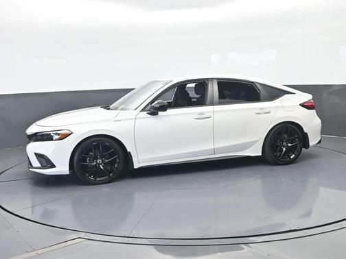 White 2023 Honda Civic Sport