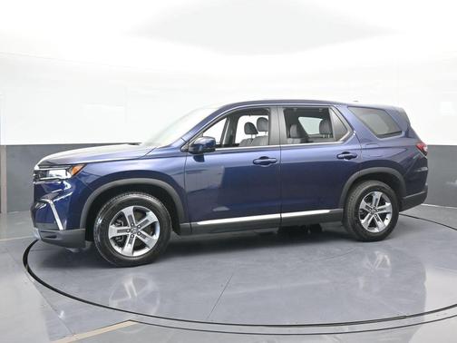 2023 Honda Pilot EX-L 8-Passenger