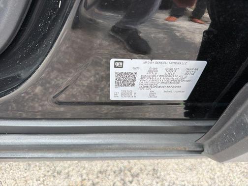Mosaic Black Metallic 2023 Chevrolet Traverse RS