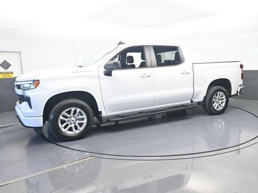 Summit White 2023 Chevrolet Silverado 1500 RST