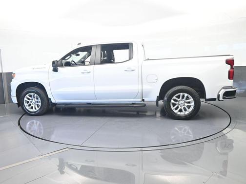 Summit White 2023 Chevrolet Silverado 1500 RST