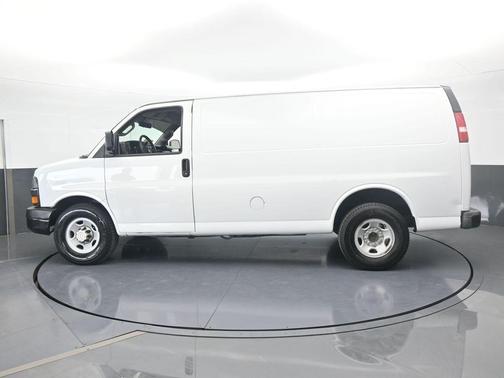 2017 Chevrolet Express 2500 Work Van