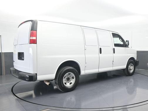 2017 Chevrolet Express 2500 Work Van