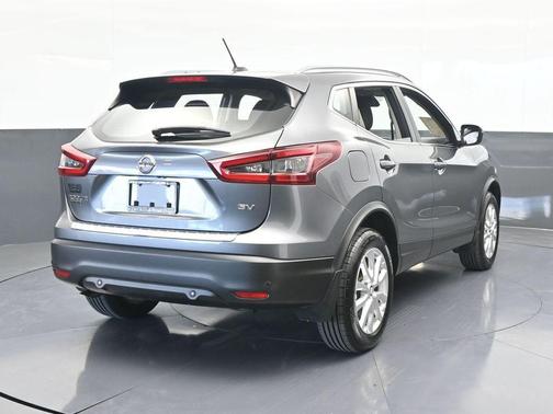 2021 Nissan Rogue Sport SV