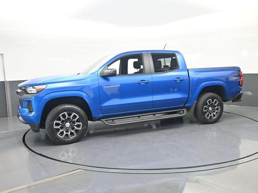 Glacier Blue Metallic 2023 Chevrolet Colorado LT