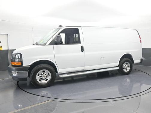 2024 Chevrolet Express 2500 Work Van
