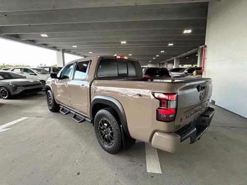 2022 Nissan Frontier PRO-X