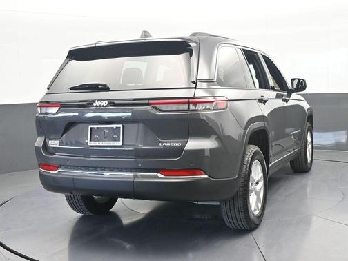 Metallic 2025 Jeep Grand Cherokee Laredo X
