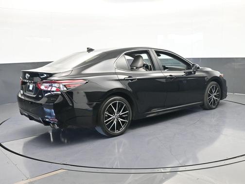 2024 Toyota Camry 