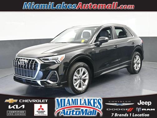 2025 Audi Q3 45 S line Premium