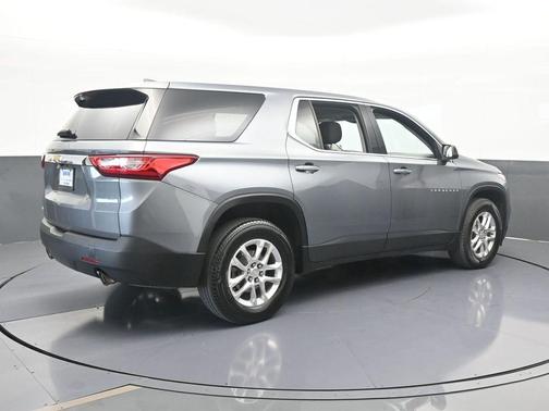 2021 Chevrolet Traverse LS
