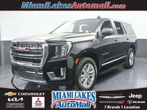 2023 GMC Yukon SLT