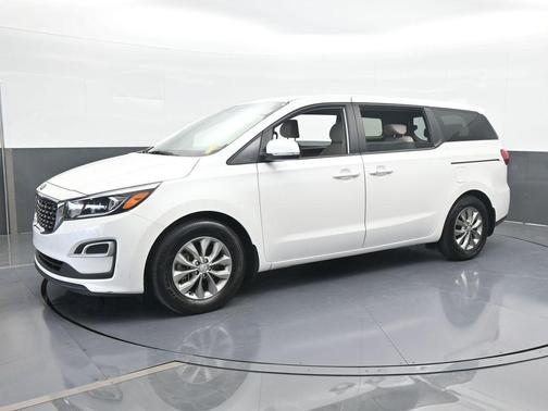 2020 Kia Sedona LX